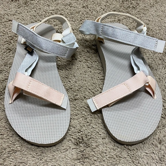 💕🤍Teva • original universal metallic sandal silver & pink • 8 - Picture 6 of 10